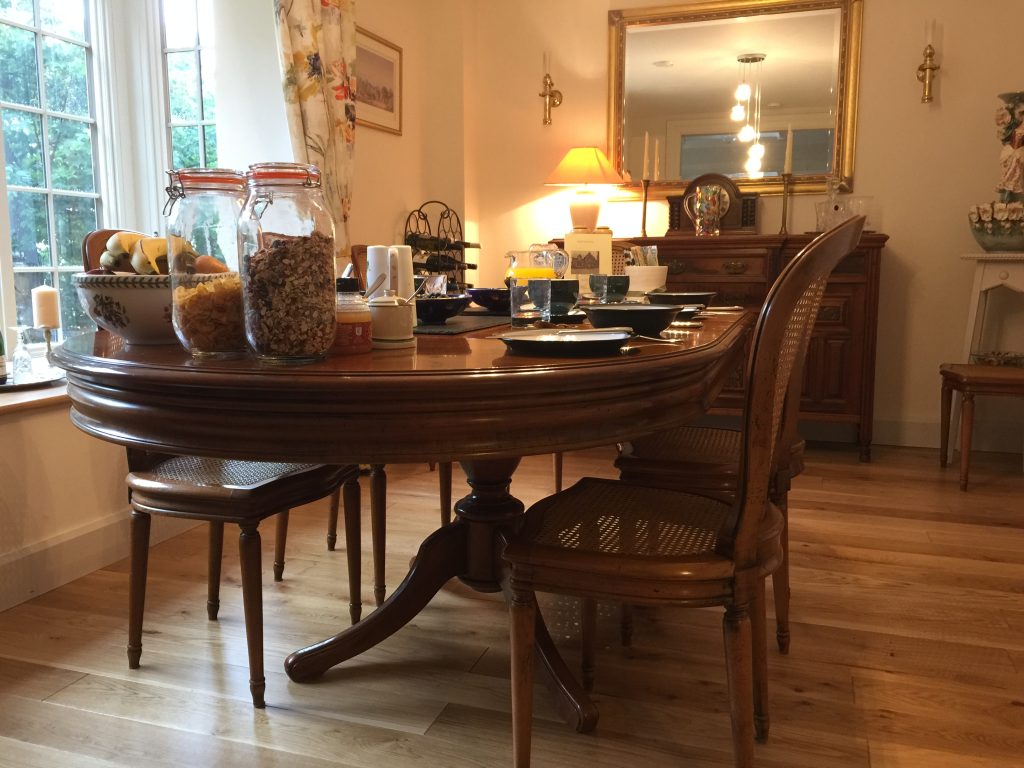 Martlets B&B, Shanklin, Isle of Wight - Dining Room Breakfast